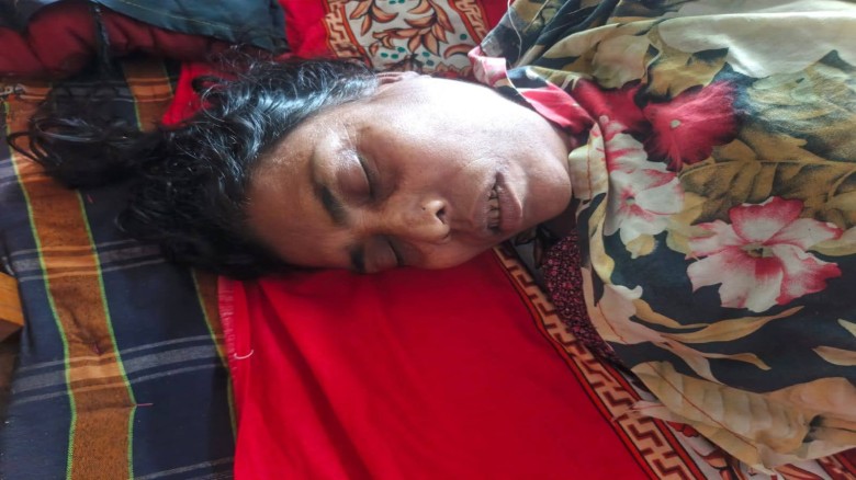 তারাগঞ্জে গৃহবধূর ঝুলন্ত মরদেহ উদ্ধার।